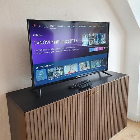 Melody Apartment Mit E-Ladesaeule Und Mobiler Klimaanlage Gelsenkirchen Kültér fotó
