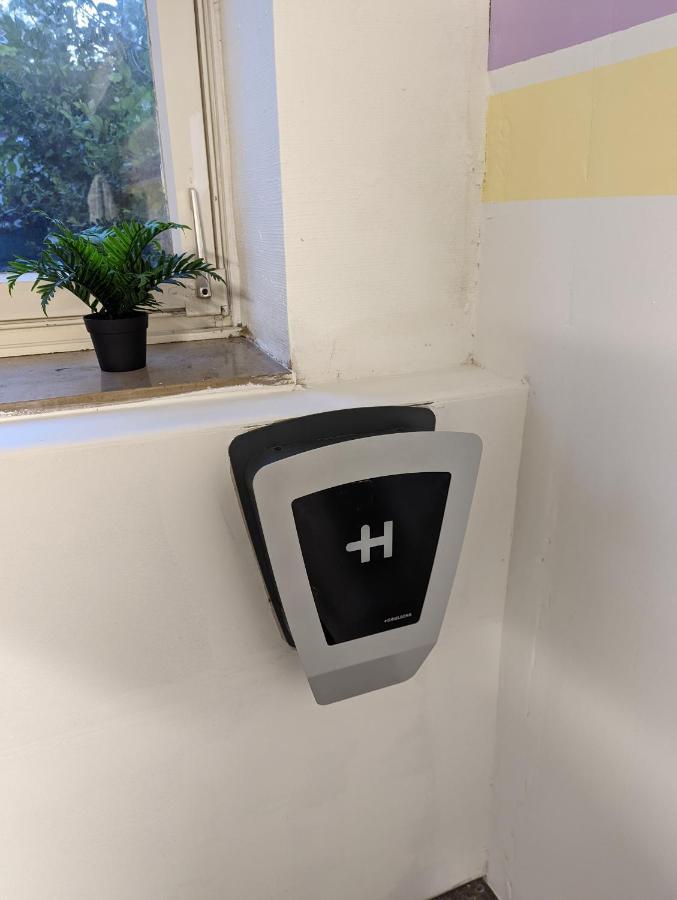 Melody Apartment Mit E-Ladesaeule Und Mobiler Klimaanlage Gelsenkirchen Kültér fotó